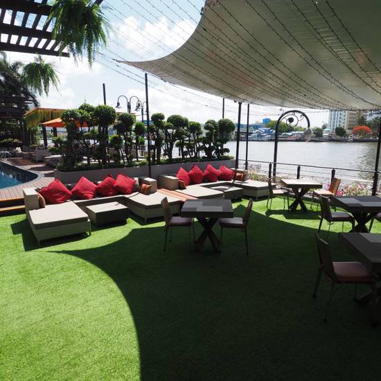 River front area Riva Surya Bangkok Hotel