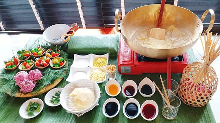 Learn how to make the ancient thai sweet “luk chup” hotel riva surya bangkok Learn how to make the ancient thai sweet “luk chup” hotel riva surya bangkok