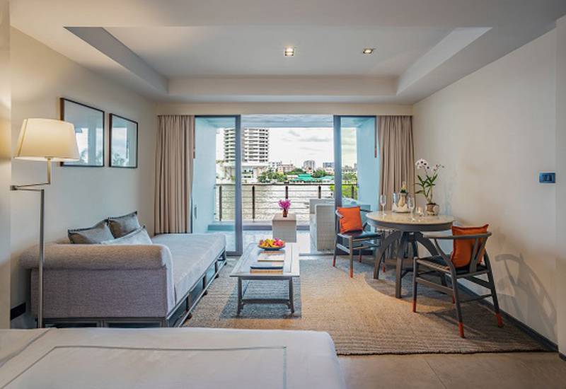 Riva staycation  โรงแรม ริว่า เซอย่า กรุงเทพฯ กรุงเทพมหานคร