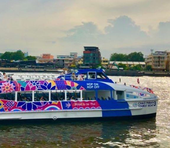 Hop-on-hop-off catamaran on the Chao Phraya River Riva Surya Bangkok Hotel Hop-on-hop-off catamaran on the Chao Phraya River Riva Surya Bangkok Hotel