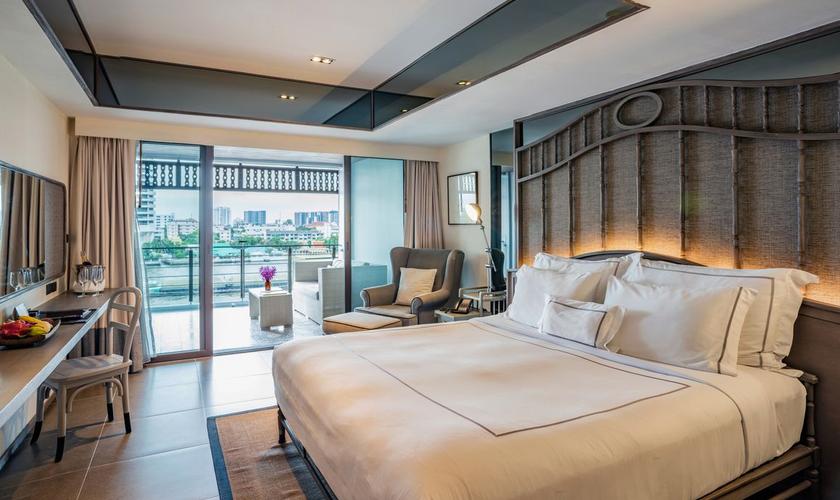Deluxe Riva Room Riva Surya Bangkok Hotel Deluxe Riva Room Riva Surya Bangkok Hotel