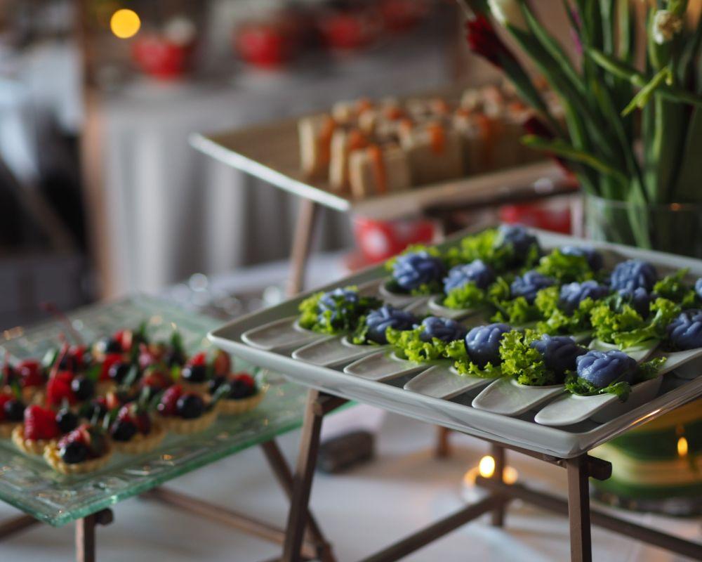ร้านอาหารบับเบิล แอนด์ กริลล์ โรงแรม ริว่า เซอร์ย่า กรุงเทพฯ กรุงเทพมหานคร