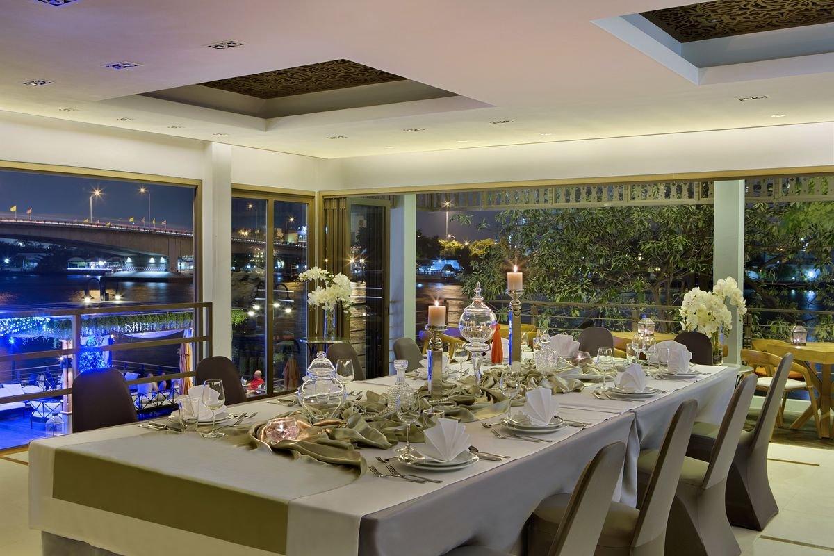 Mezzanine Room Riva Surya Bangkok Hotel