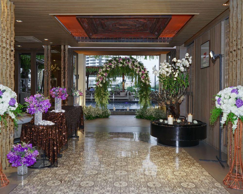 River Front Area Riva Surya Bangkok Hotel